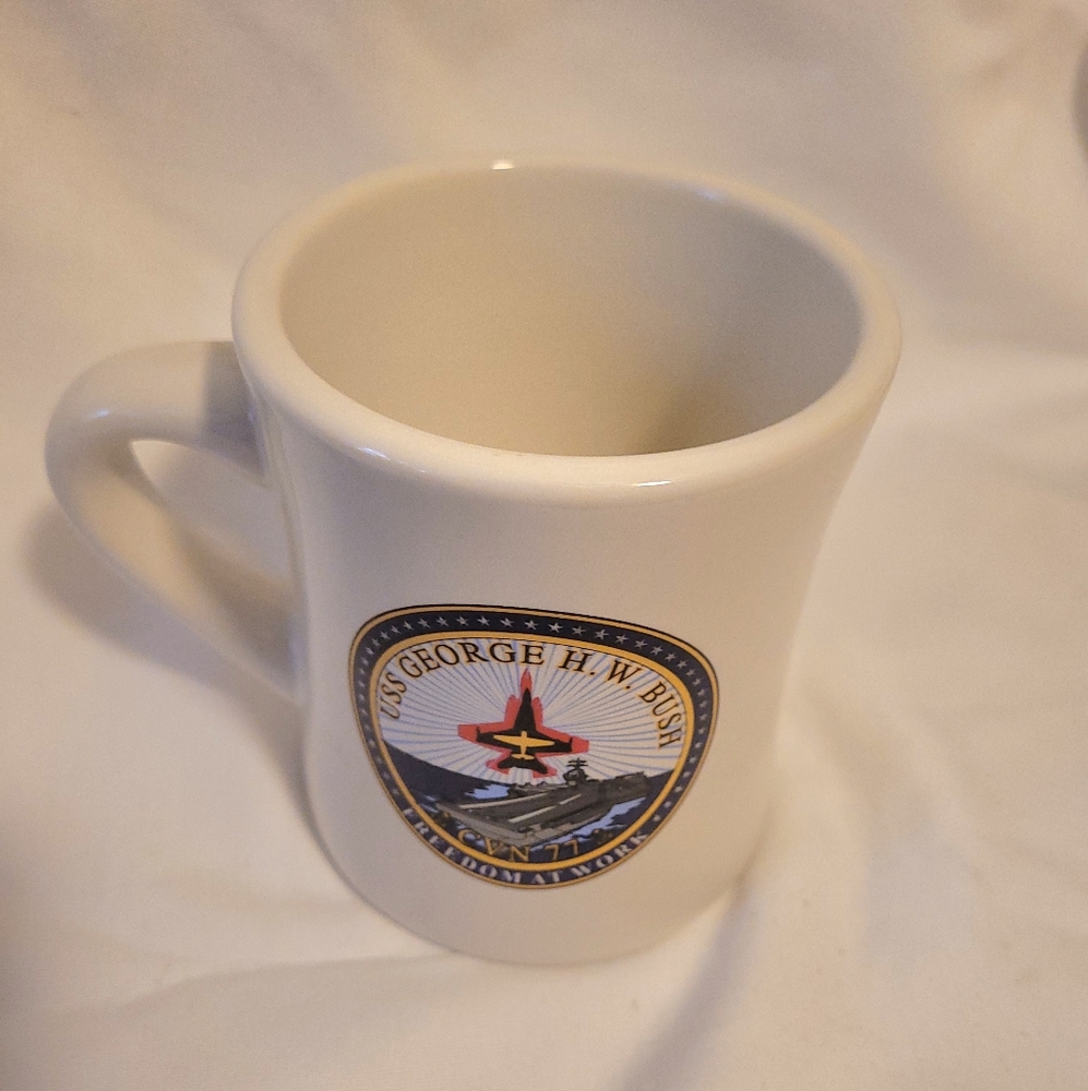 USS George H.W. Bush (CVN-77) Ship's Crest Victor Style Diner Coffee Mug